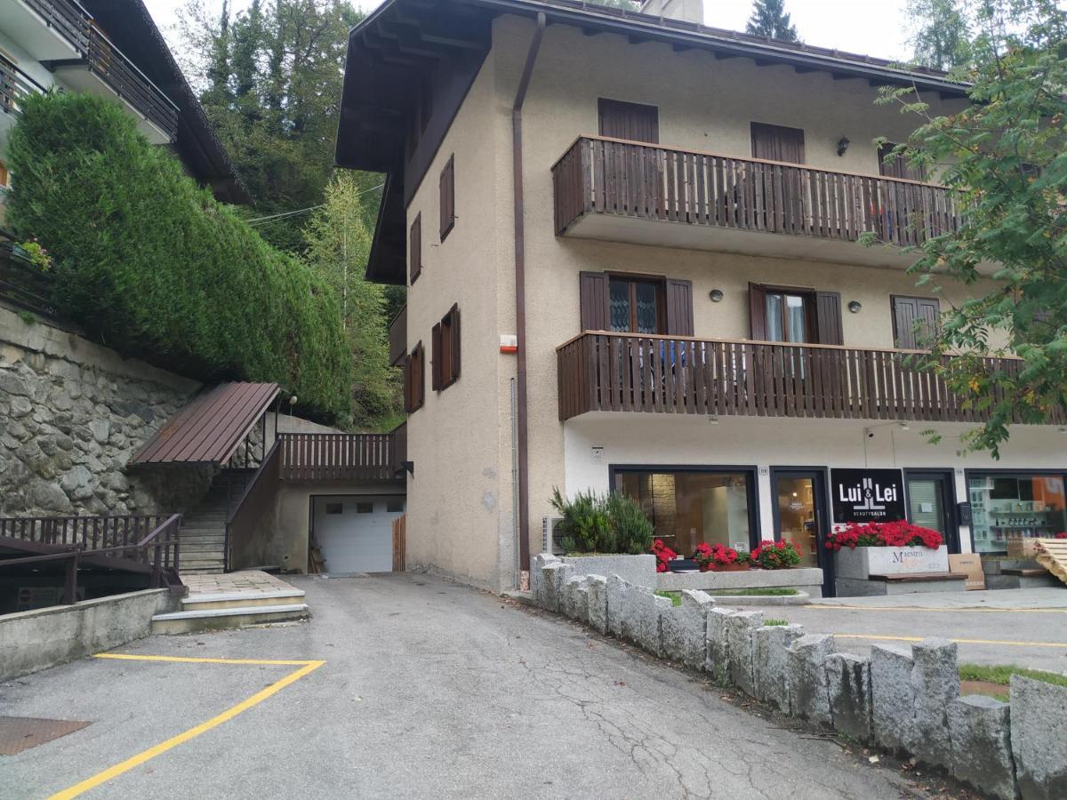 La Mansarda Di Emma Apartment Pinzolo